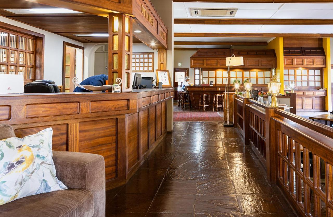 Kathu Gamagara Lodge ภายนอก รูปภาพ
